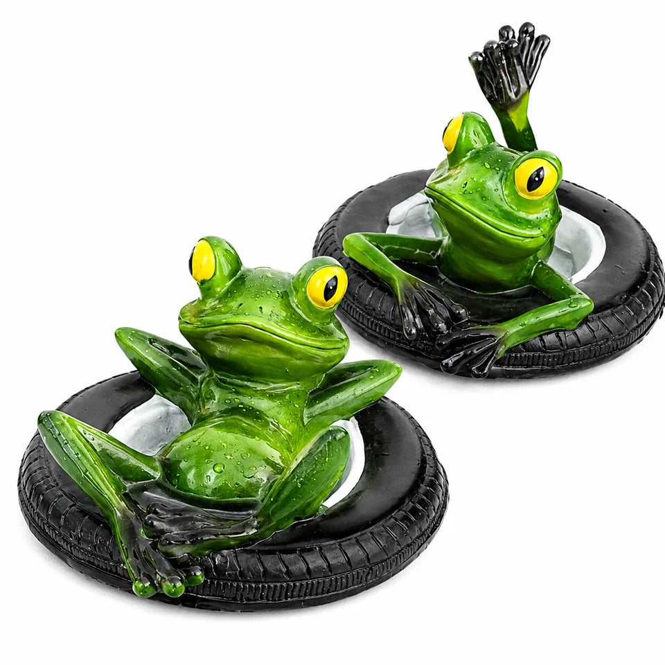 Outdoor Floating Frog Statue for Pond, Cute Rowing Frog Garden Decoration, Realistic Resin Animal Ornament for Courtyard