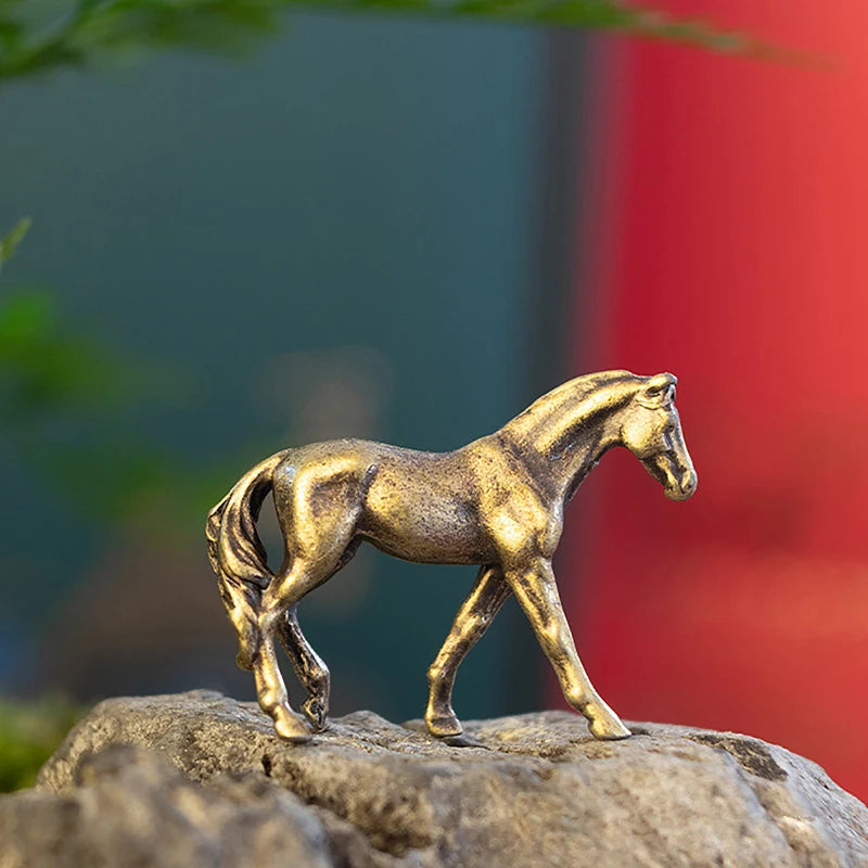 1PC Antique Brass Solid Long Tail Horse Figurine Miniature Feng Shui Ornament Copper Zodiac Animal Mini Desktop Decoration Craft