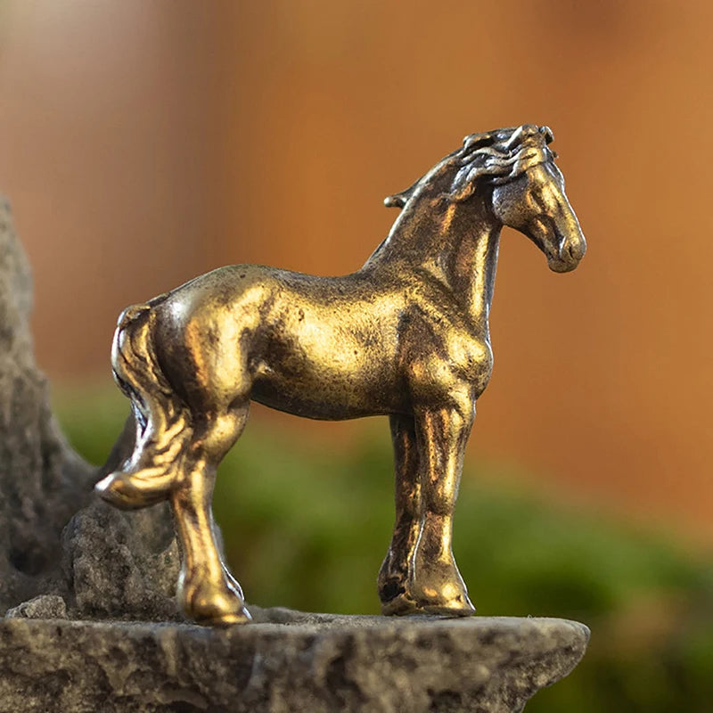 1PC Antique Brass Solid Long Tail Horse Figurine Miniature Feng Shui Ornament Copper Zodiac Animal Mini Desktop Decoration Craft